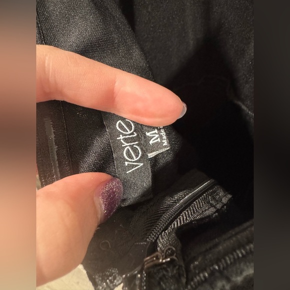 NWT Verte Black Beaded Neck Line Dress - Picture 8 of 9